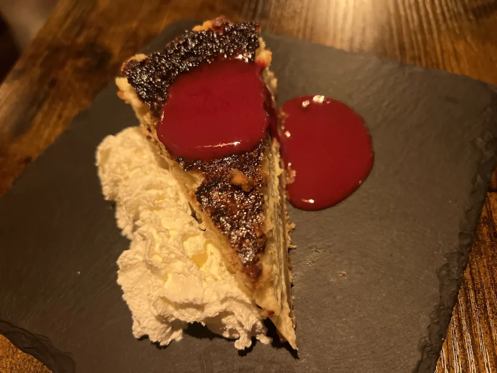 el-galgo-spanisches-restaurant-baskischer-käsekuchen